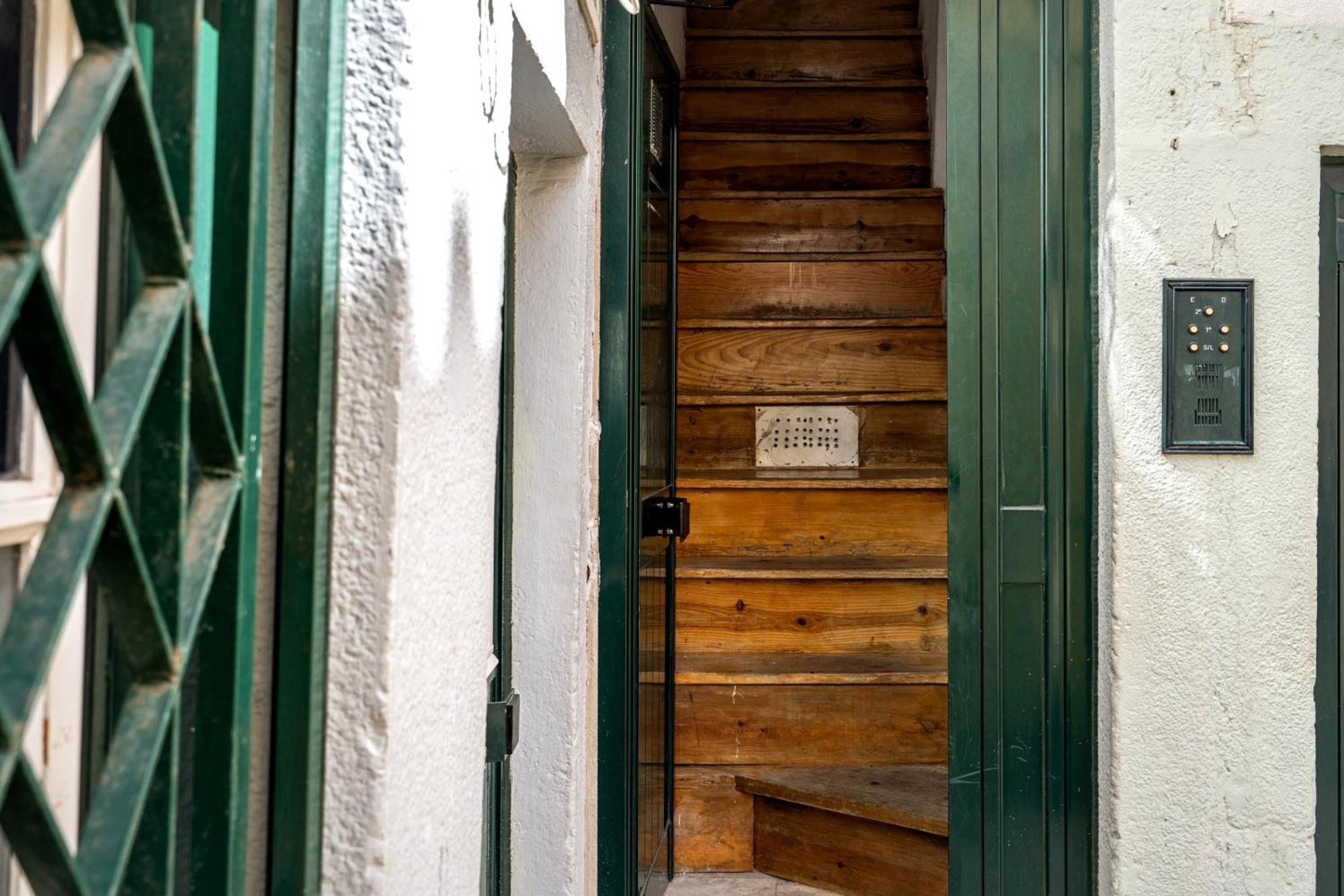 Studio In The Heart Of Alfama! Super Central! Lisboa Eksteriør billede